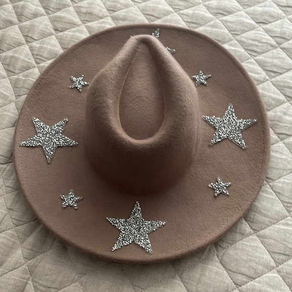 GB ORIGINAL!!The "Star" Cameron Wool Hat in Taupe Brand New - Picture 9 of 12